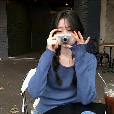 芙洛拉与儿子