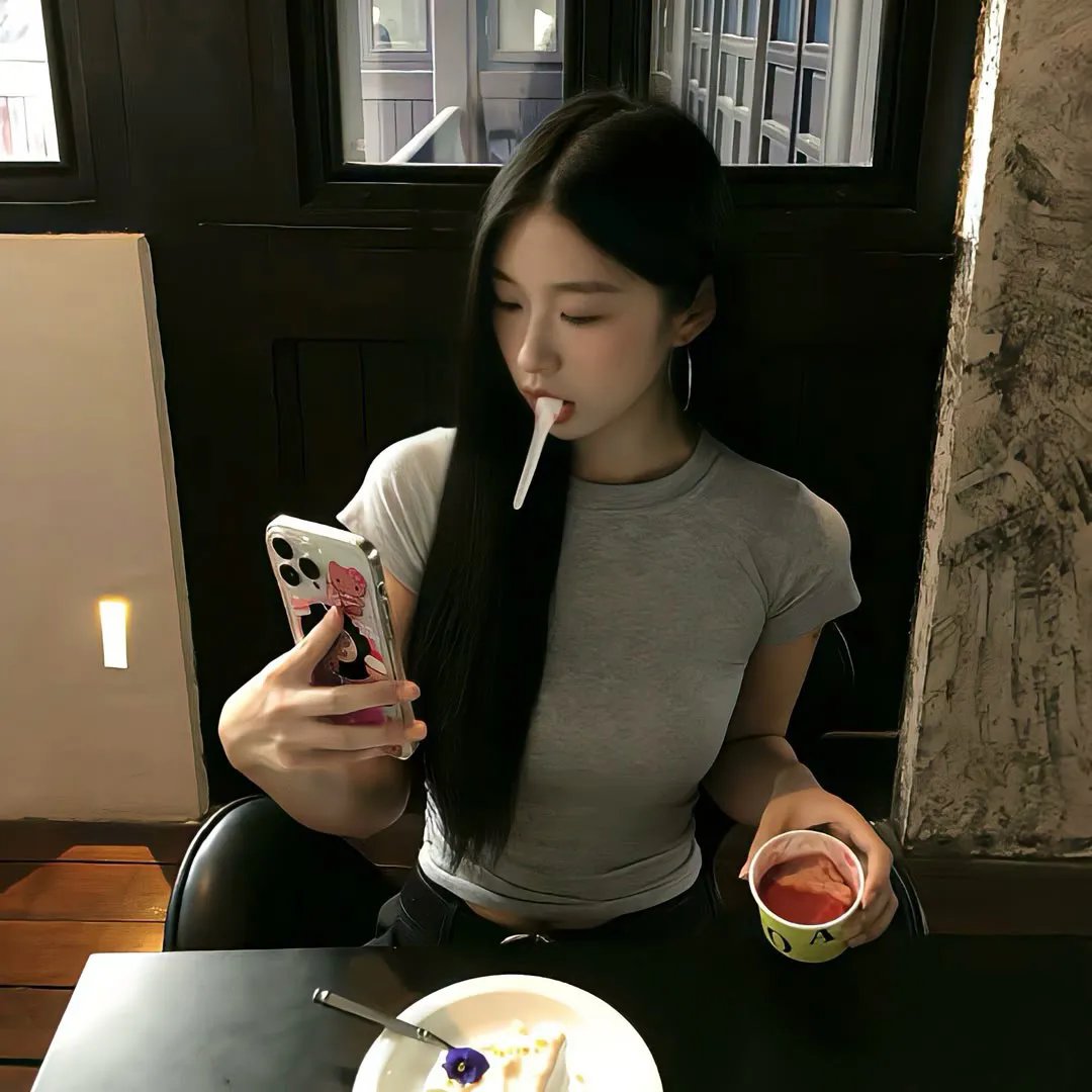 红衣谍影